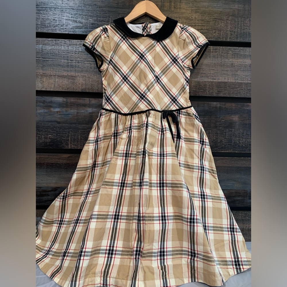 Tan and Black A-line Dress with Crew Neck